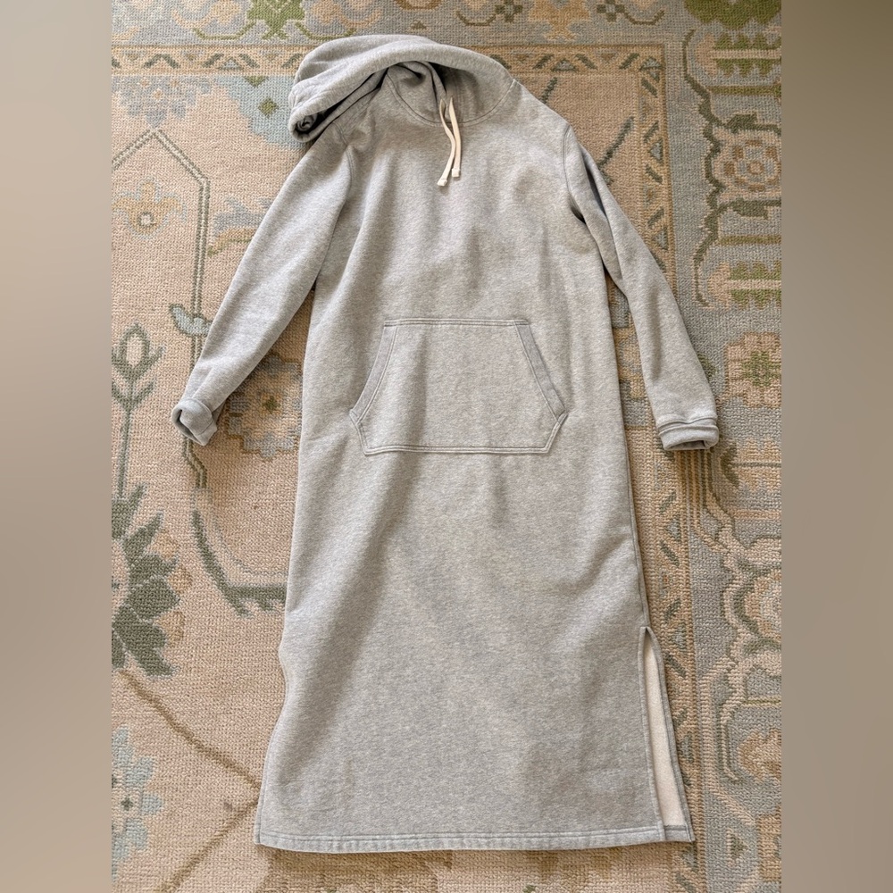 NWOT Lands' End Light Gray Hooded  Serious Sweats Lounger Gown
